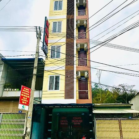 Huy Hoang Hotel Dồng Van Bagian luar foto