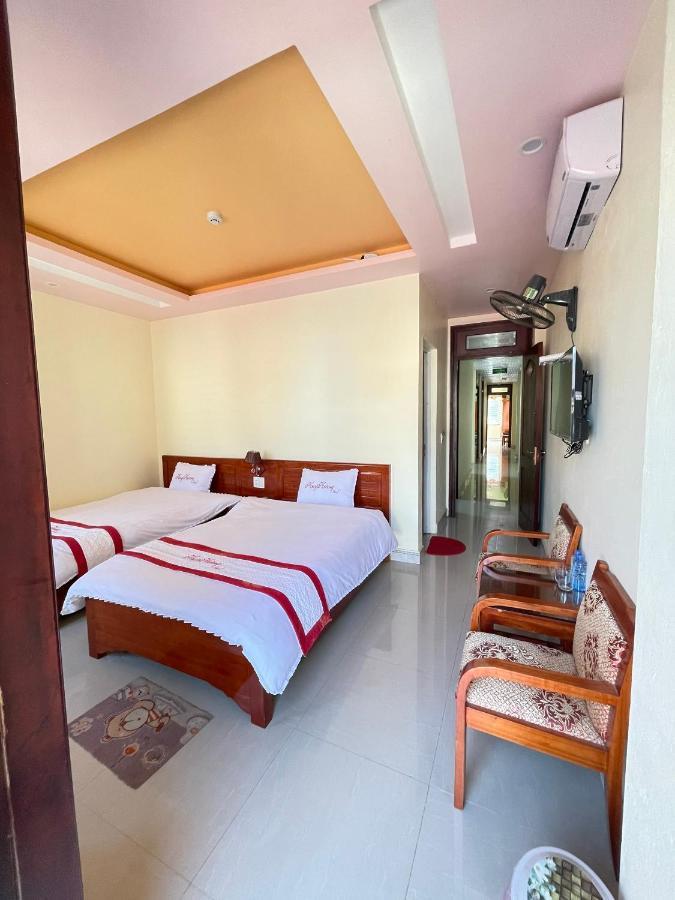 Huy Hoang Hotel Dồng Van Bagian luar foto