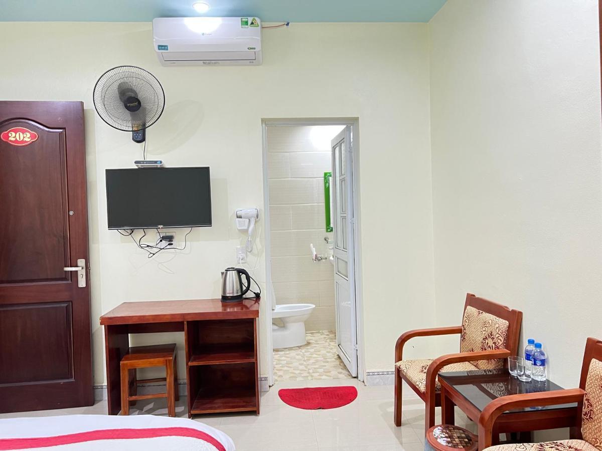 Huy Hoang Hotel Dồng Van Bagian luar foto