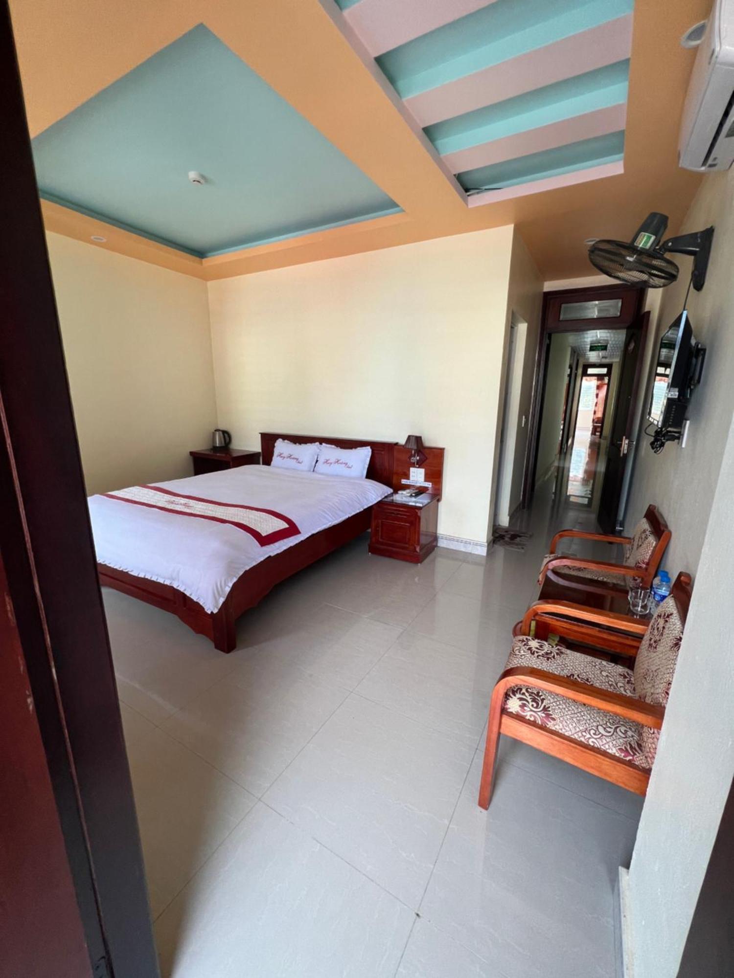 Huy Hoang Hotel Dồng Van Bagian luar foto