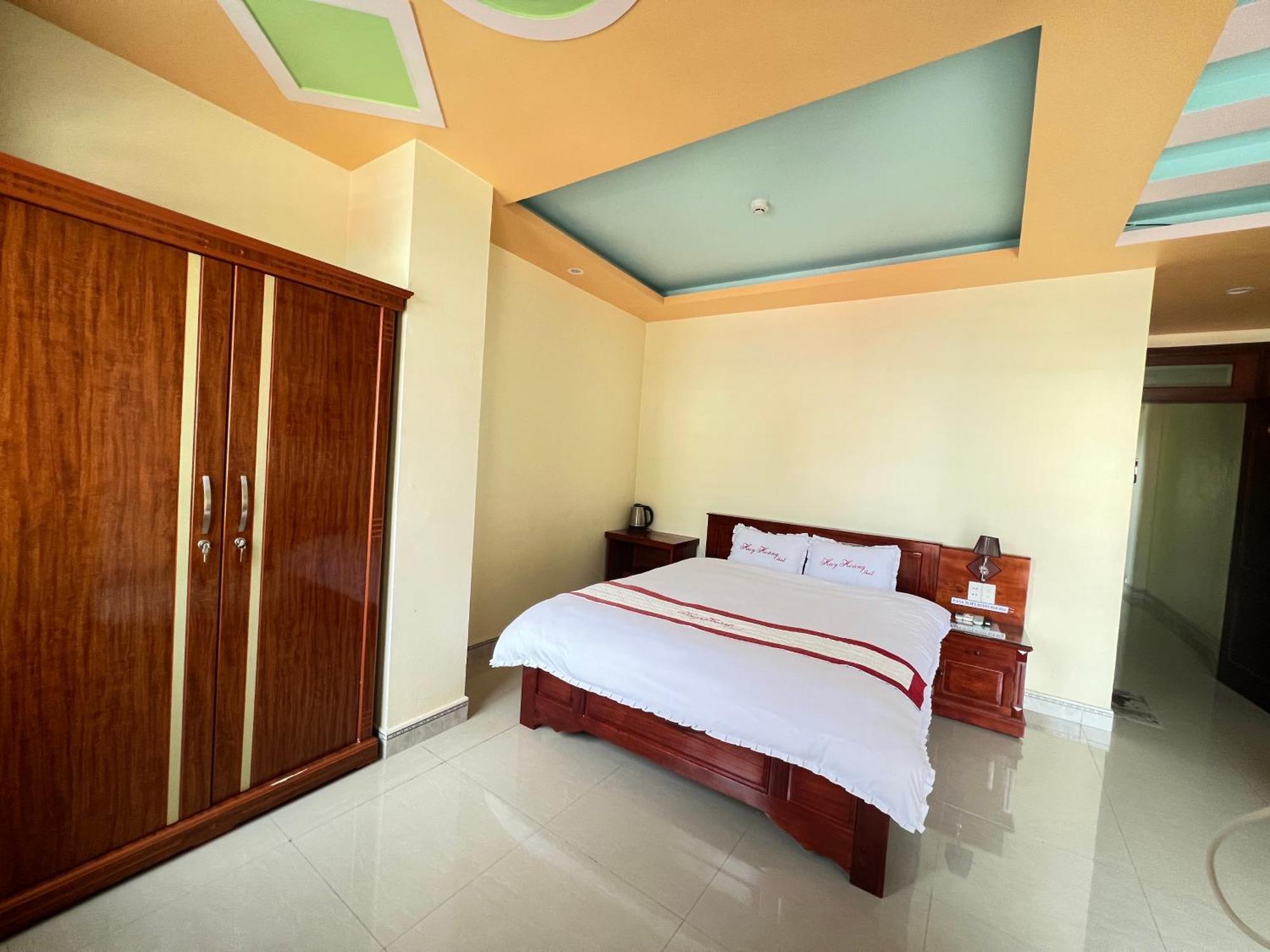 Huy Hoang Hotel Dồng Van Bagian luar foto